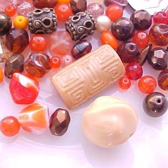 Vintage Glass Beads Orange Beige Tan Fall Autumn Czech DIY Craft Jewelry Making - Picture 2 of 5